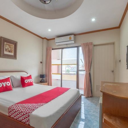 Oyo 1125 Chokdee Inn Pattaya Ngoại thất bức ảnh