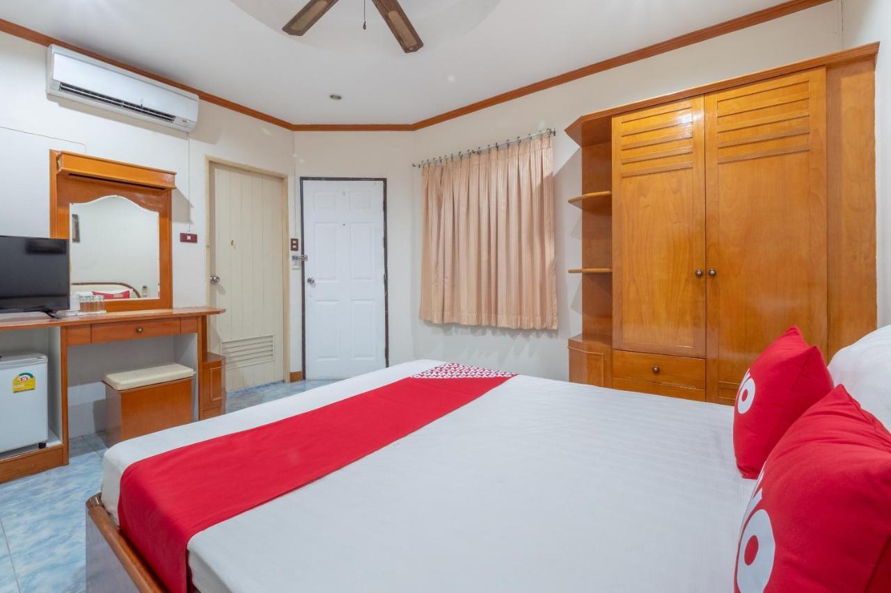 Oyo 1125 Chokdee Inn Pattaya Ngoại thất bức ảnh