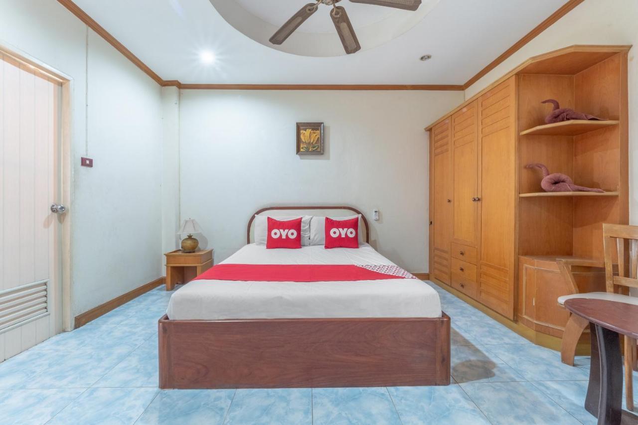 Oyo 1125 Chokdee Inn Pattaya Ngoại thất bức ảnh