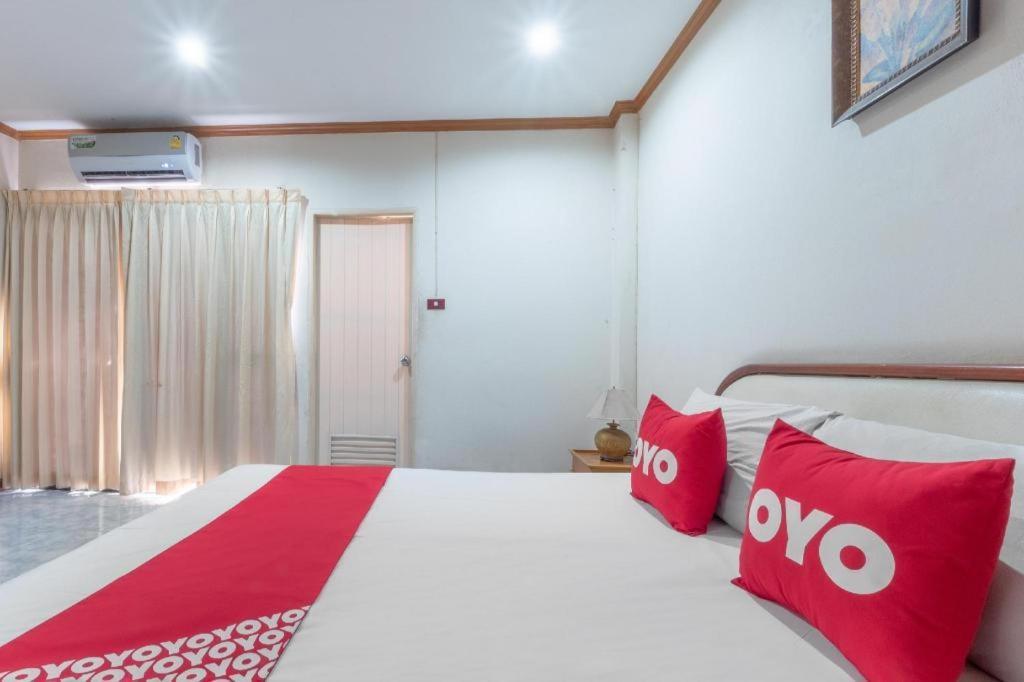 Oyo 1125 Chokdee Inn Pattaya Ngoại thất bức ảnh